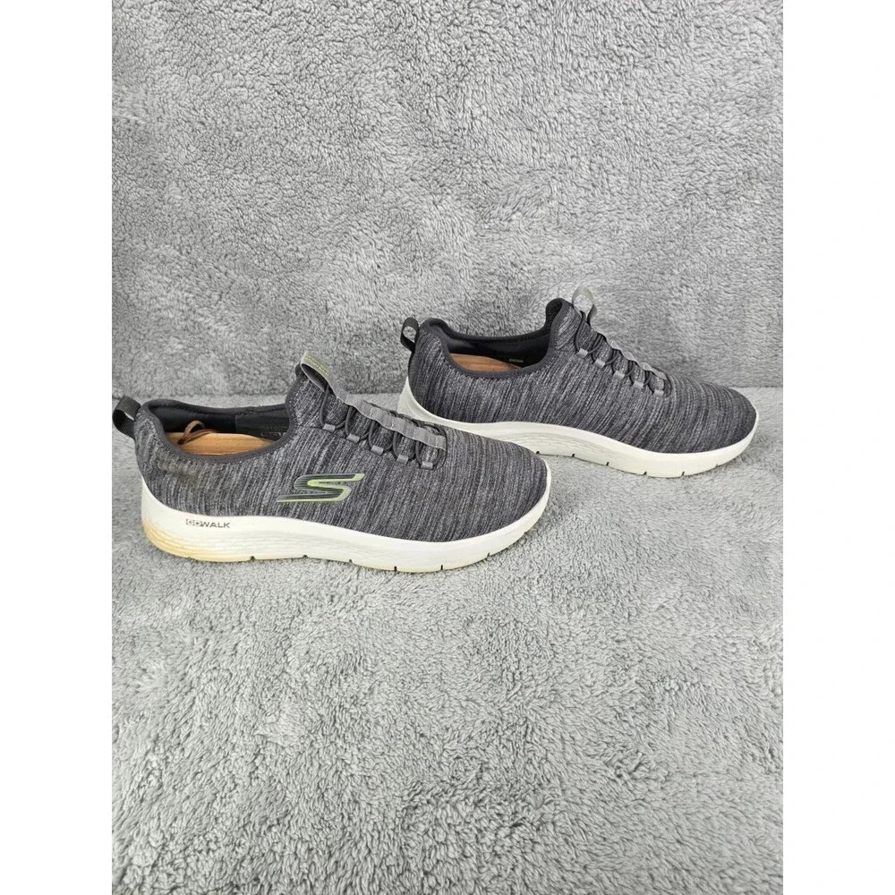 Skechers go walk